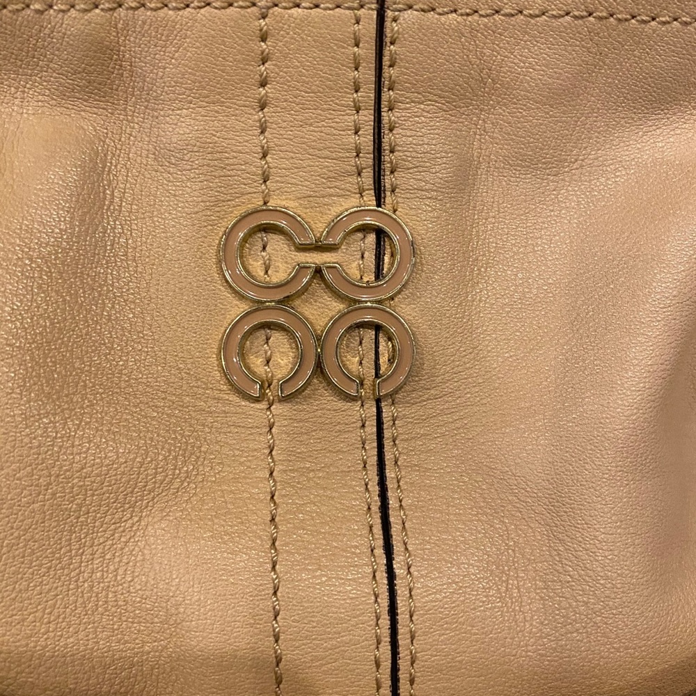 Coach Purse - Picture 4 of 7